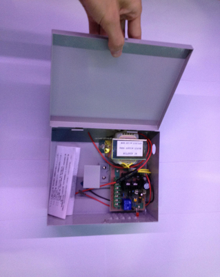アクセス制御 バッテリー バックアップ 12V 5A 5V 電力供給 継続的なパフォーマンス