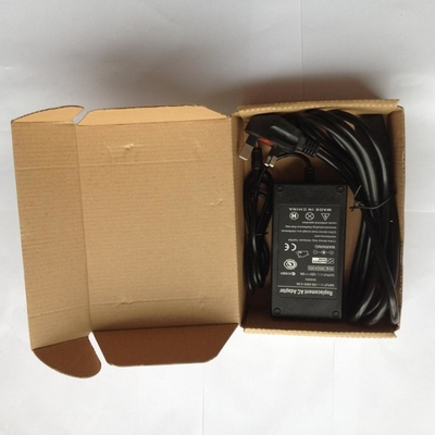 24V DC 3A 出力電圧 どこにでも接続できる AC DC 電源アダプタ