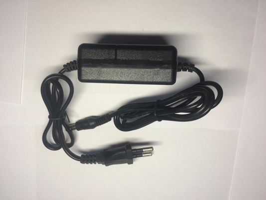 1000mA 12v 1a電子製品用ACDCアダプタ ラップトップ電源への接続プラグ