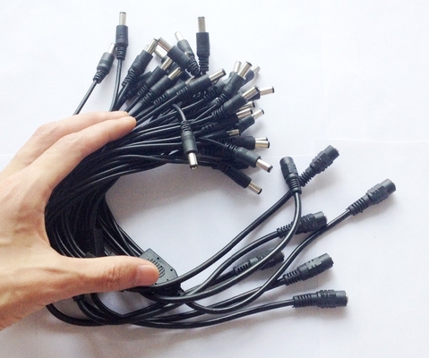 1 男性から8 双女性スプリッターケーブル 5.5mm/2.1mm CCTVカメラ DC電源 CE 承認