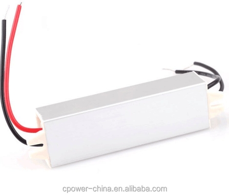 110v/220v 入力電圧 LEDドライバー 24w出力を持つ小さなLED 洪水照明