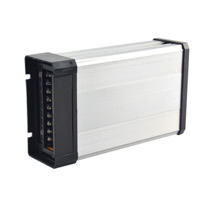 12v 20a 250w 外部の電源で不中断の雨proof操作を体験する