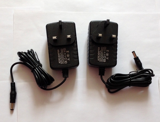 DC出力タイプ 12V AC DC電源アダプタ 12W 15W 18W 24W 30W 36W 86%効率