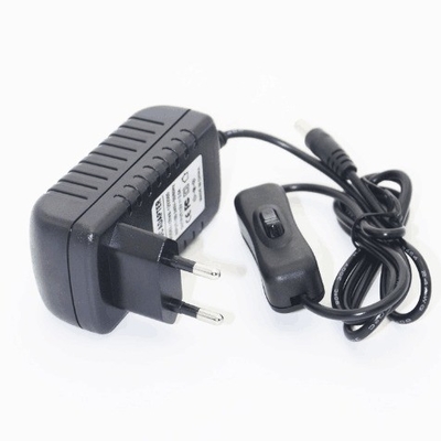 12V 15V 5V 19V 24V アウトプット 電子製品のAC/DC 切り替える電源アダプタ