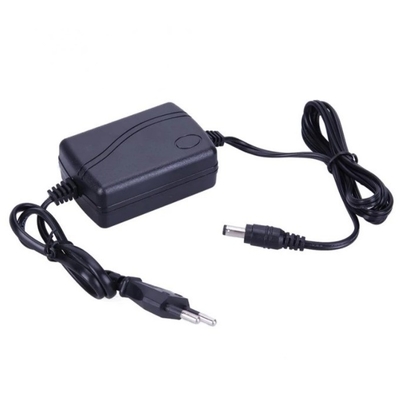 電気機器の接続のためのプラグイン 12V DC電源アダプタ 5V 1A 12W 12V 2A 24W