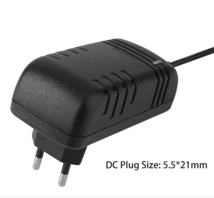 電源アダプタ 12VDC出力電圧の変換器 汎用欧州規則