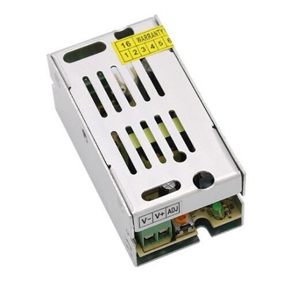 常電圧 15w モダンな電源ユニット 12v DC電源配送ユニット