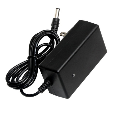CE FCC ROHS 認定 16.8V 2A リチウムイオン電池充電器