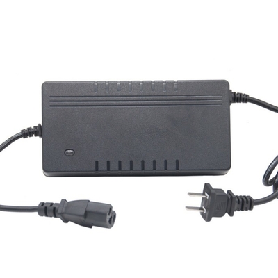 10S 36V リチウムイオン電源ツール 42V 5A 10S DC出力タイプを持つリチウム電池充電器
