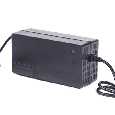 AC 100-240V 入力C電源 240W 鉛酸電池充電器 5S 72.5V 急速充電
