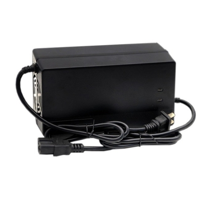 60v 4a リチウム電池充電器 16s 17s 67.2v 71.4v 黒 充電ポートなし