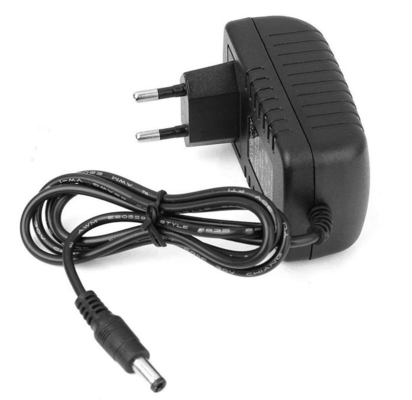 C電源 AC 100-240V プラグ電源アダプター 9V 2.5A 効率 85% Min 出力タイプ DC