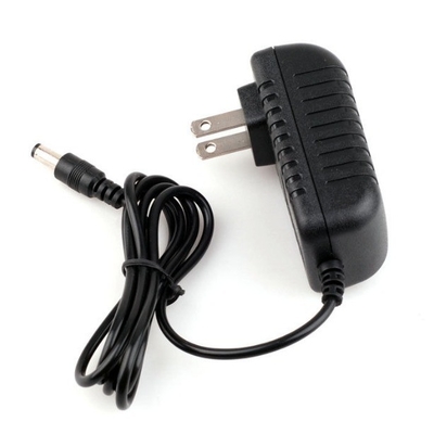 C電源 AC 100-240V プラグ電源アダプター 9V 2.5A 効率 85% Min 出力タイプ DC