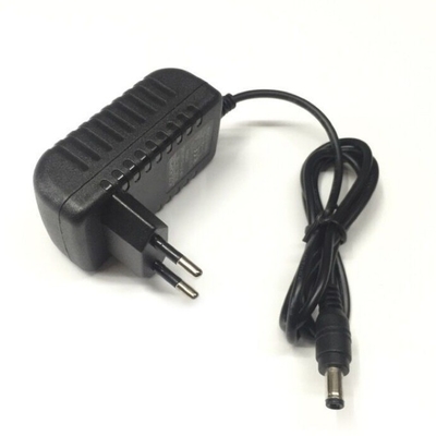 競争 8W DC出力型電源アダプタ AC100-240V 入力時のC電源