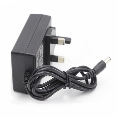 AC 100-240v 入力 15v 2a 安全な安定した電源供給のための電源アダプタ