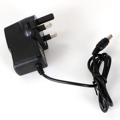 5V 1A C電源電源アダプタ,AC 100-240V入力と 5.5*2.1/5.5*2.5 DC接続