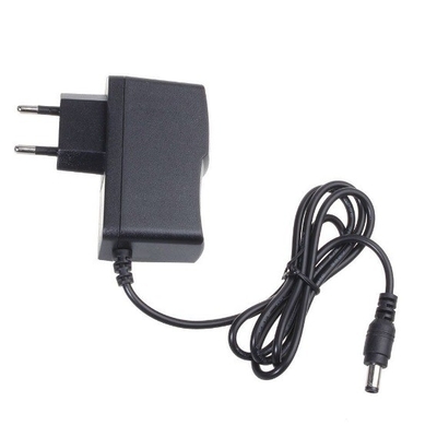 5V 1A C電源電源アダプタ,AC 100-240V入力と 5.5*2.1/5.5*2.5 DC接続