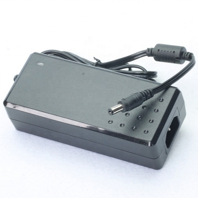 C電源 常電圧 デスクトップ電源アダプタ 5V 10A 接続 デスクトップ AC100-240V