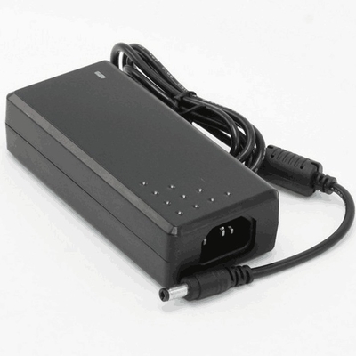 常電圧C電源 AC100-240V 36V 2A 72W デスクトップ接続用の電源アダプタ
