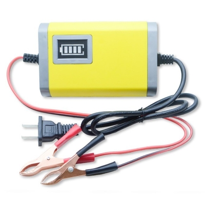 C-Power 12V 2A 全自動 3 段階 自動車とオートバイ用の鉛酸電池充電器