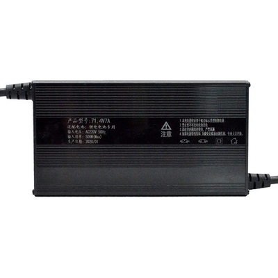 110V/220V 電動バイク リチウムイオン電池の高速充電器 13s 14s 15s 16s 17s 20s